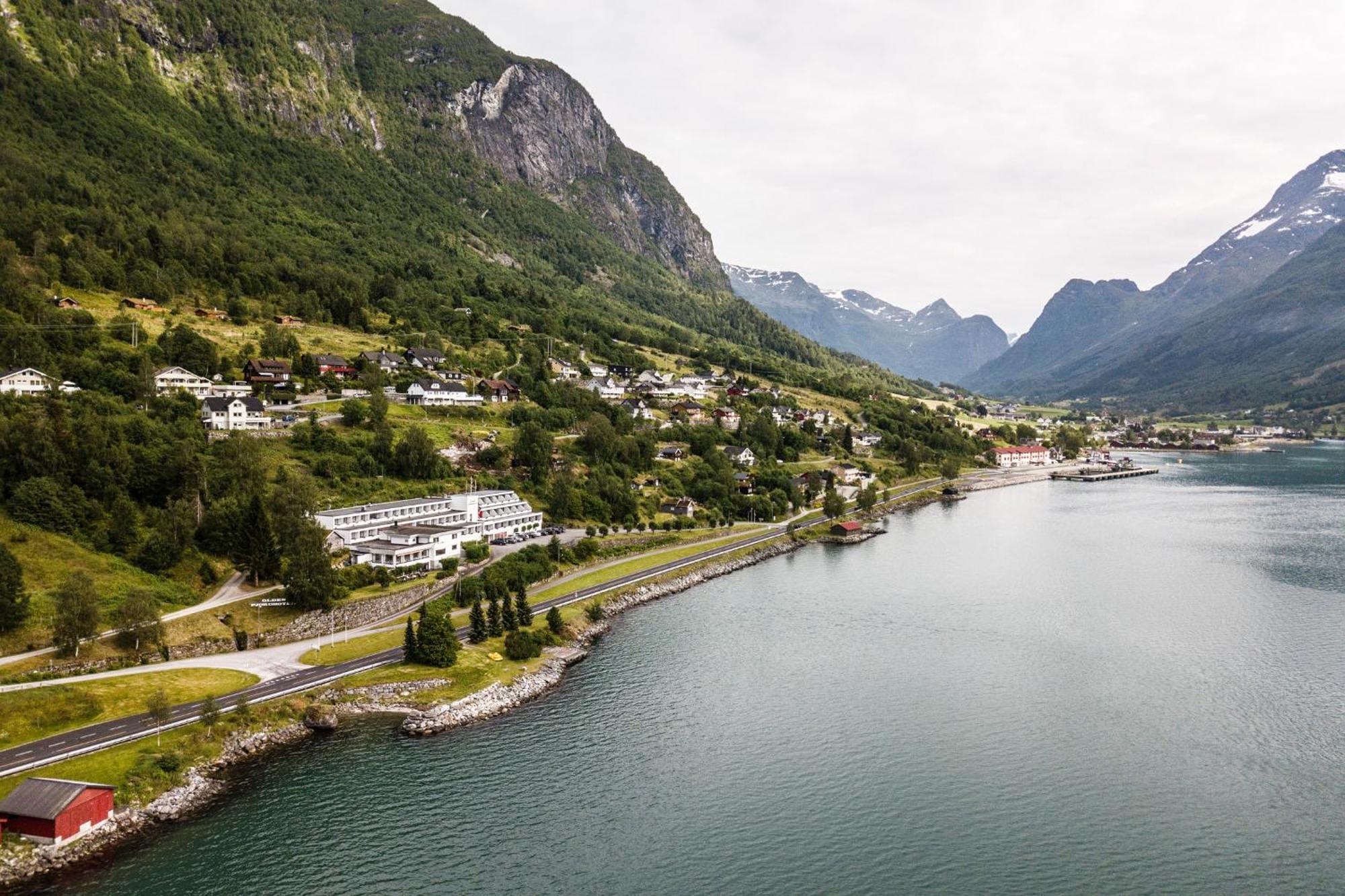 Olden Fjordhotel Ngoại thất bức ảnh